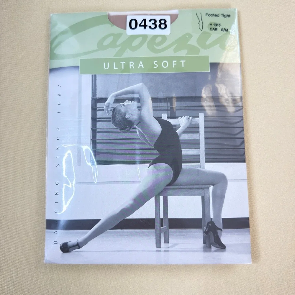 Capezio 1815 Ultra Soft Footed Dance Tights Caramel CAR Small Medium S/M NEW